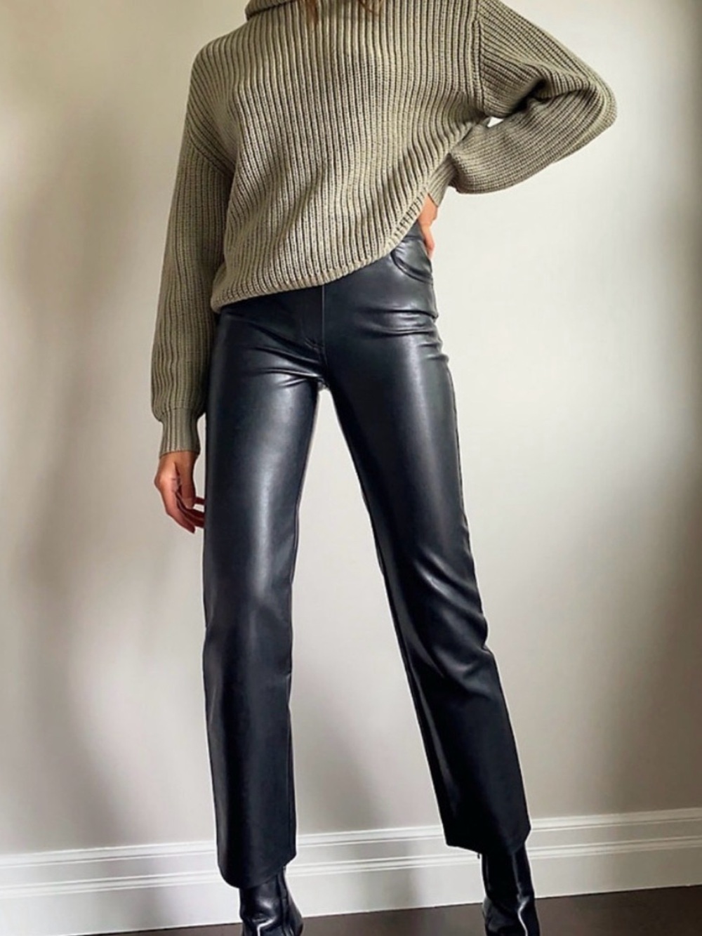 Aritzia Melina Pants Black Leather
